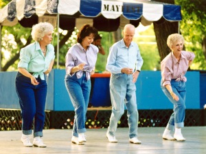 seniors dance viraldotus